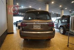 Infiniti QX80